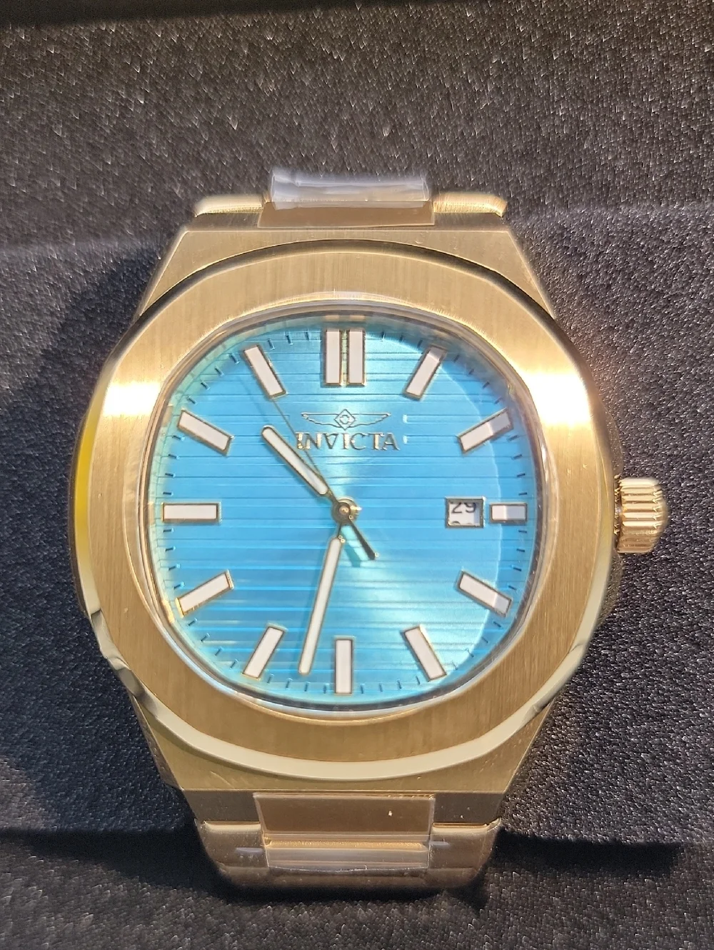 Invicta this eye
